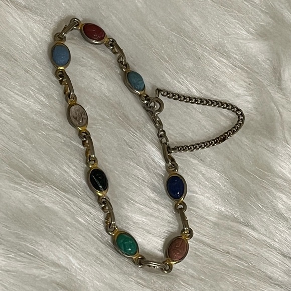Vintage Jewelry - Small Scarabs Vintage Bracelet